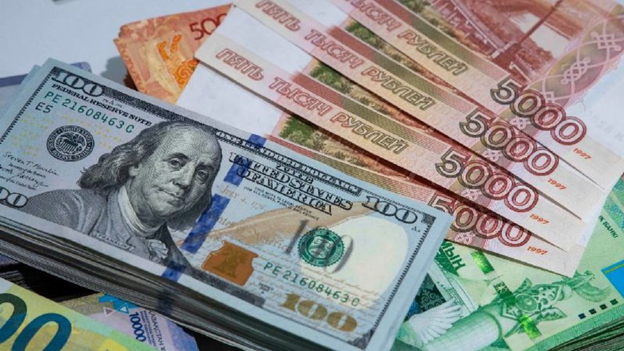95 долларов в рублях на сегодня. Иностранная валюта. Доллары в рубли. Доллар (валюта). Доллар евро рубль.